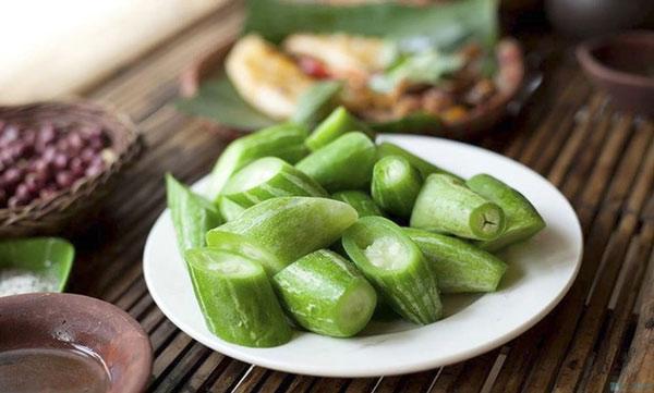 Snake Gourd Seeds (Lặc Lày) – Edible Japanese Luffa, Non-GMO Heirloom
